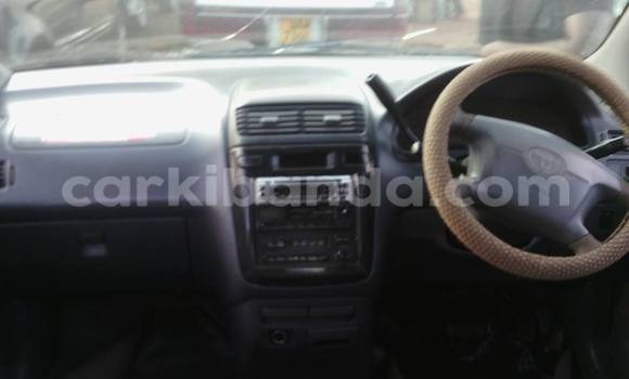 Gura Yakoze Toyota Epsun Silver Imodoka i Arua mu Uganda Gura Yakoze Toyota Epsun Silver Imodoka i Arua mu Uganda