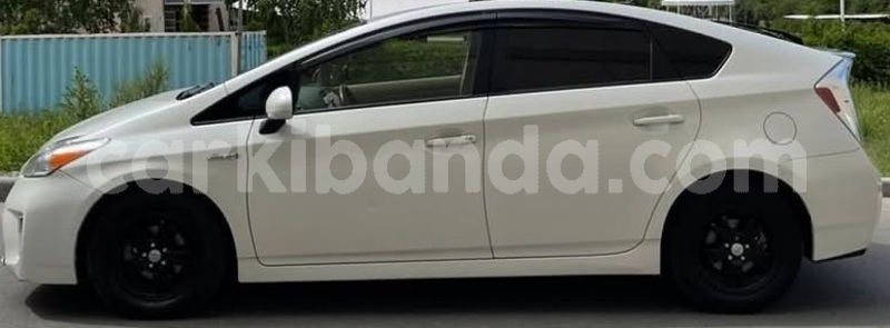 Big with watermark toyota prius uganda kampala 26249