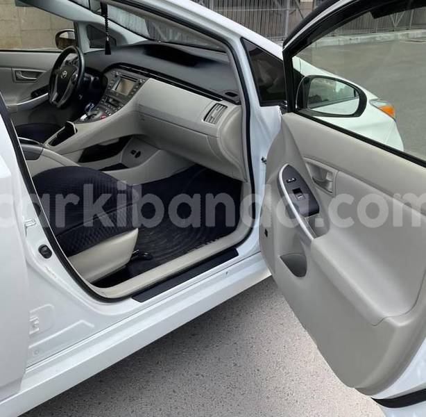 Big with watermark toyota prius uganda kampala 26249