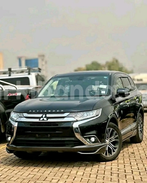 Big with watermark mitsubishi outlander uganda kampala 26250