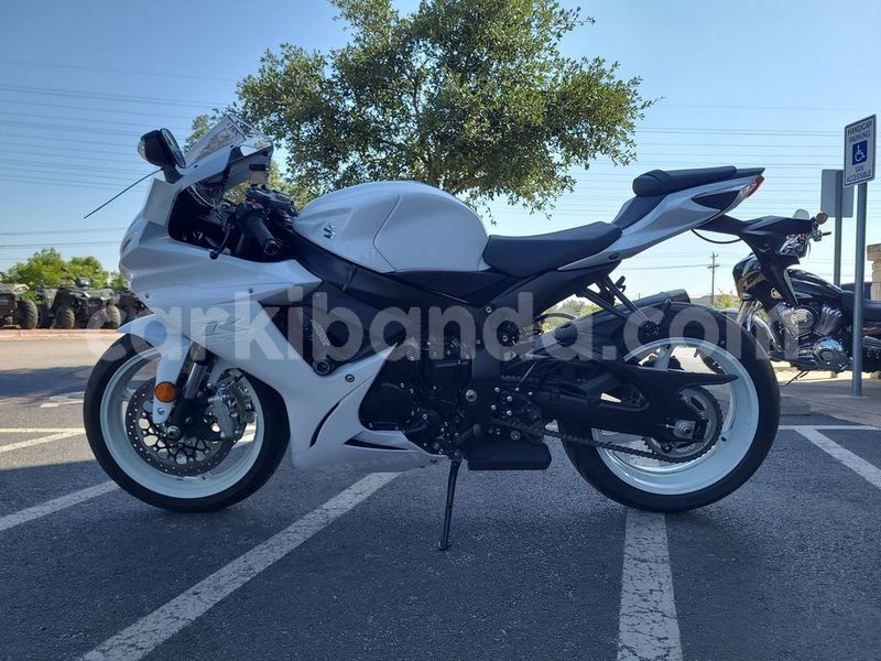 Big with watermark suzuki gsx western kyenjojo 26252