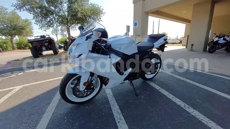 Big with watermark suzuki gsx western kyenjojo 26252