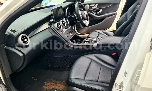 Buy Used Mercedes‒Benz C–Class White Car in Kampala in Uganda Buy Used Mercedes‒Benz C–Class White Car in Kampala in Uganda