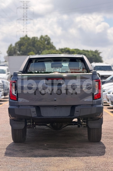Big with watermark toyota hilux uganda kampala 26262