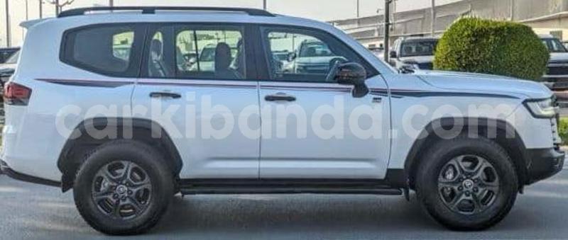 Big with watermark toyota land cruiser uganda kampala 26266