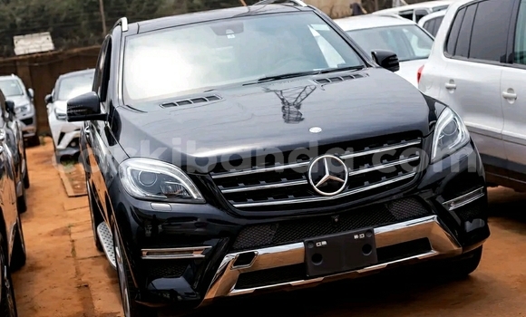 Buy Used Mercedes‒Benz ML–Class Black Car in Kampala in Uganda Buy Used Mercedes‒Benz ML–Class Black Car in Kampala in Uganda