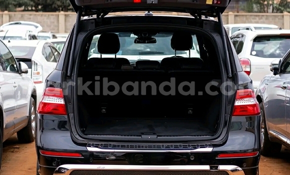 Buy Used Mercedes‒Benz ML–Class Black Car in Kampala in Uganda Buy Used Mercedes‒Benz ML–Class Black Car in Kampala in Uganda
