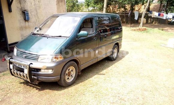 Buy Used Toyota Regius Green Car in Kampala in Uganda Buy Used Toyota Regius Green Car in Kampala in Uganda