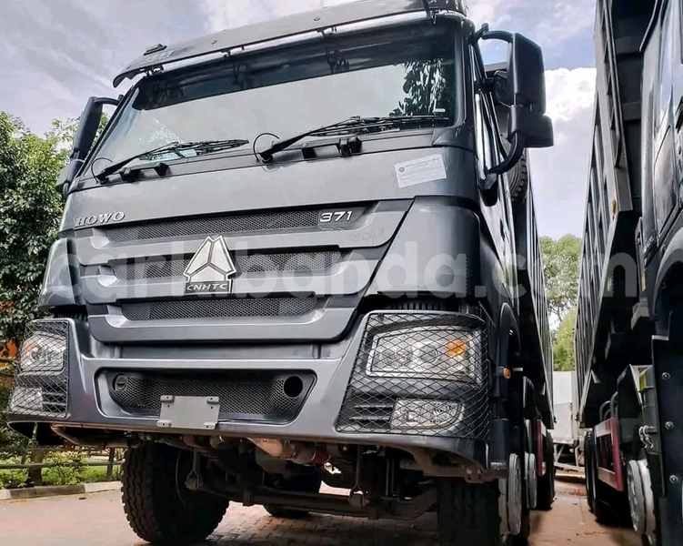 Big with watermark howo sinotruk uganda kampala 26291