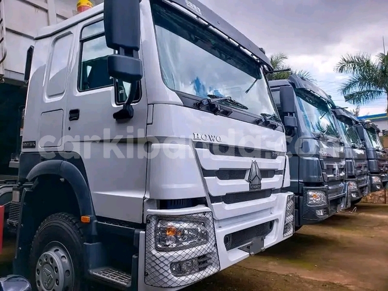 Big with watermark howo sinotruk uganda kampala 26291