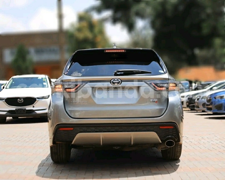 Big with watermark toyota harrier uganda kampala 26292