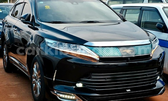 Buy Used Toyota Harrier Black Car in Kampala in Uganda