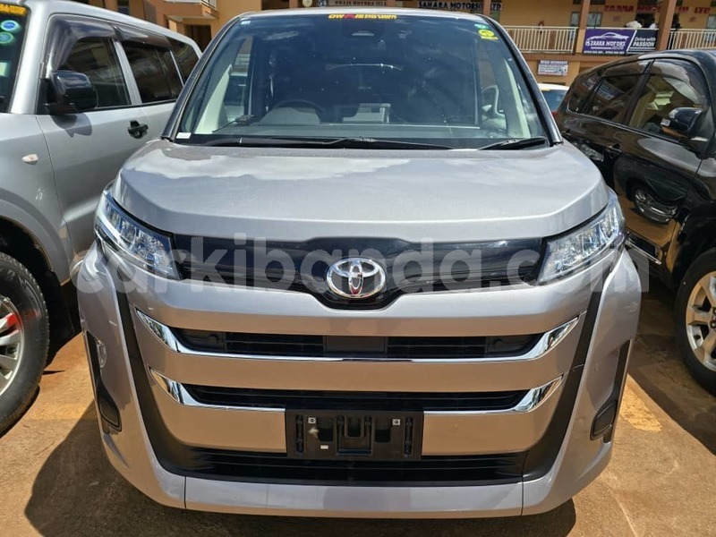 Big with watermark toyota noah uganda kampala 26317