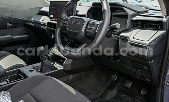Buy Used Toyota Hilux Black Car in Kampala in Uganda Buy Used Toyota Hilux Black Car in Kampala in Uganda