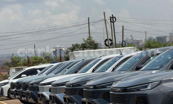 Buy Used Toyota Hilux Black Car in Kampala in Uganda Buy Used Toyota Hilux Black Car in Kampala in Uganda