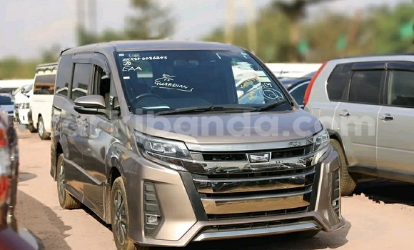Buy Used Toyota Noah Brown Car in Kampala in Uganda