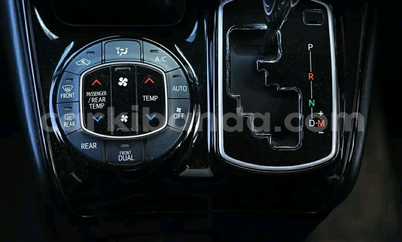 Buy Used Toyota Noah Brown Car in Kampala in Uganda Buy Used Toyota Noah Brown Car in Kampala in Uganda