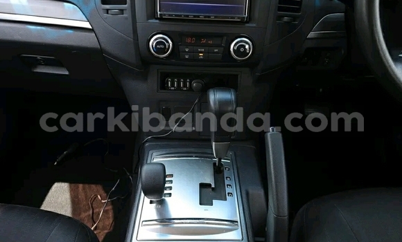 Buy Used Mitsubishi Pajero Silver Car in Kampala in Uganda Buy Used Mitsubishi Pajero Silver Car in Kampala in Uganda