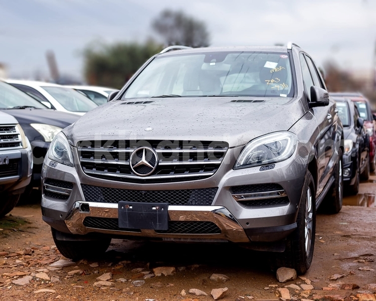 Big with watermark mercedes benz ml class uganda kampala 26323