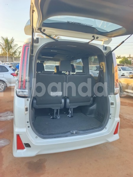 Big with watermark toyota noah uganda kampala 26329