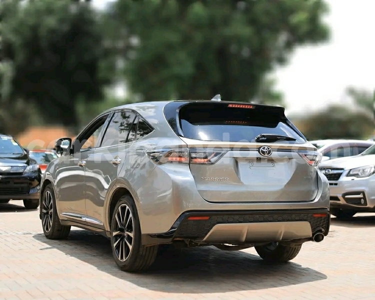 Big with watermark toyota harrier uganda kampala 26332