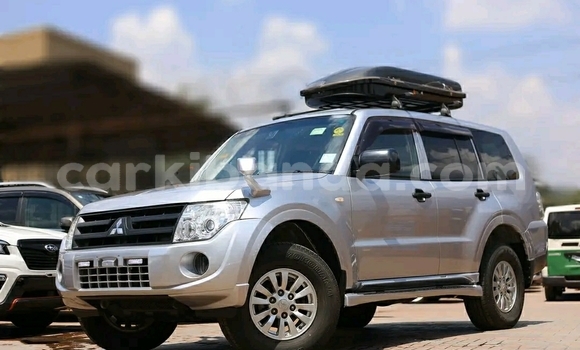 Buy Used Mitsubishi Pajero Silver Car in Kampala in Uganda