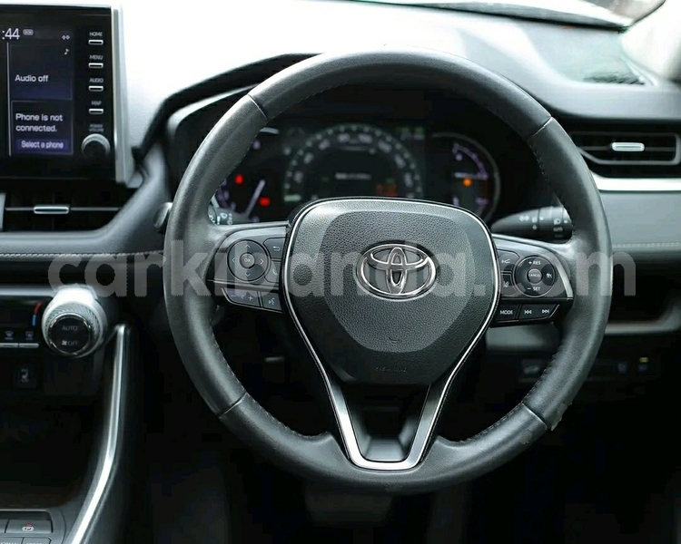 Big with watermark toyota rav4 uganda kampala 26336
