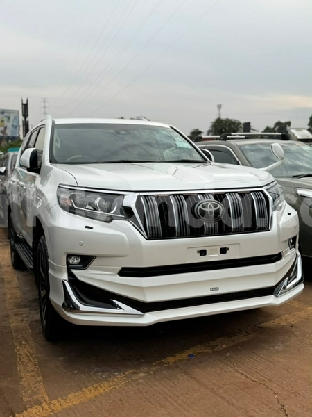 Big with watermark toyota prado uganda kampala 26338