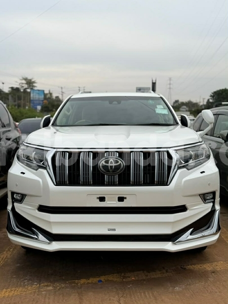 Big with watermark toyota prado uganda kampala 26338