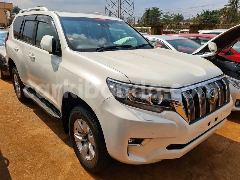 Big with watermark toyota prado uganda kampala 26344