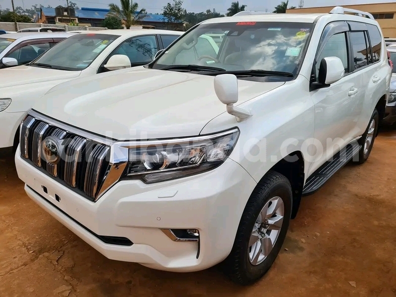 Big with watermark toyota prado uganda kampala 26344