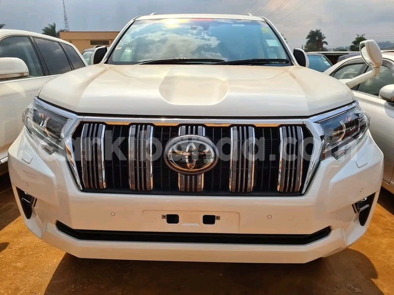 Big with watermark toyota prado uganda kampala 26344