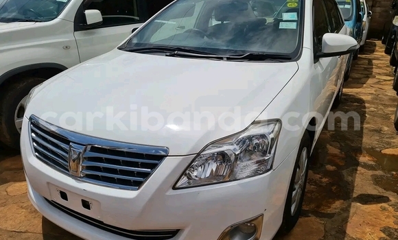 Gura Yakoze Toyota Premio White Imodoka i Kampala mu Uganda Gura Yakoze Toyota Premio White Imodoka i Kampala mu Uganda