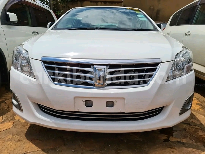 Big with watermark toyota premio uganda kampala 26346
