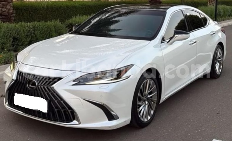 Big with watermark lexus es uganda kampala 26348