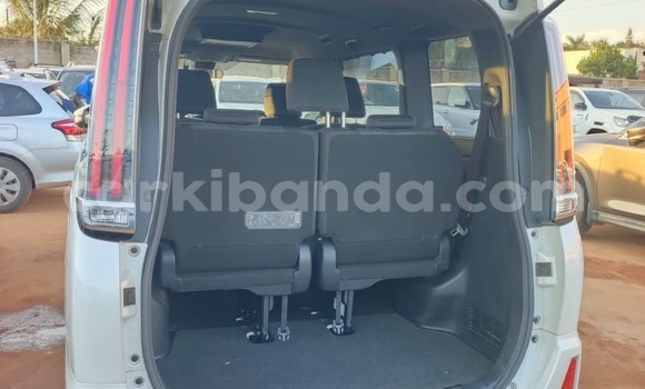 Buy Used Toyota Noah White Car in Kampala in Uganda Buy Used Toyota Noah White Car in Kampala in Uganda