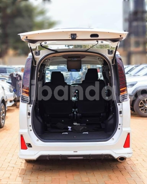 Big with watermark toyota noah uganda kampala 26354