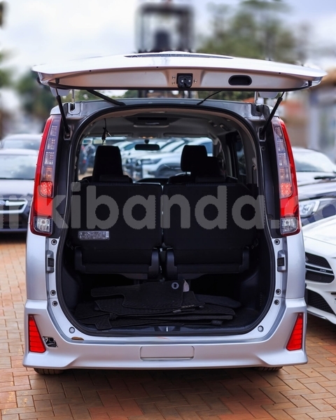 Big with watermark toyota noah uganda kampala 26355
