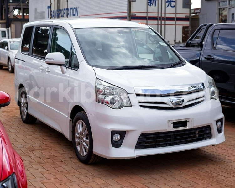 Big with watermark toyota noah uganda kampala 26357