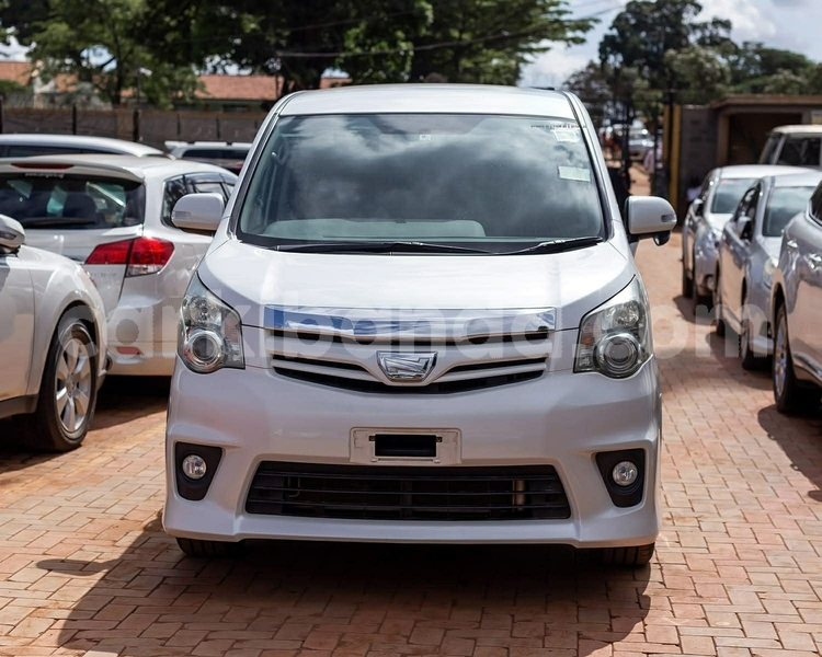 Big with watermark toyota noah uganda kampala 26357