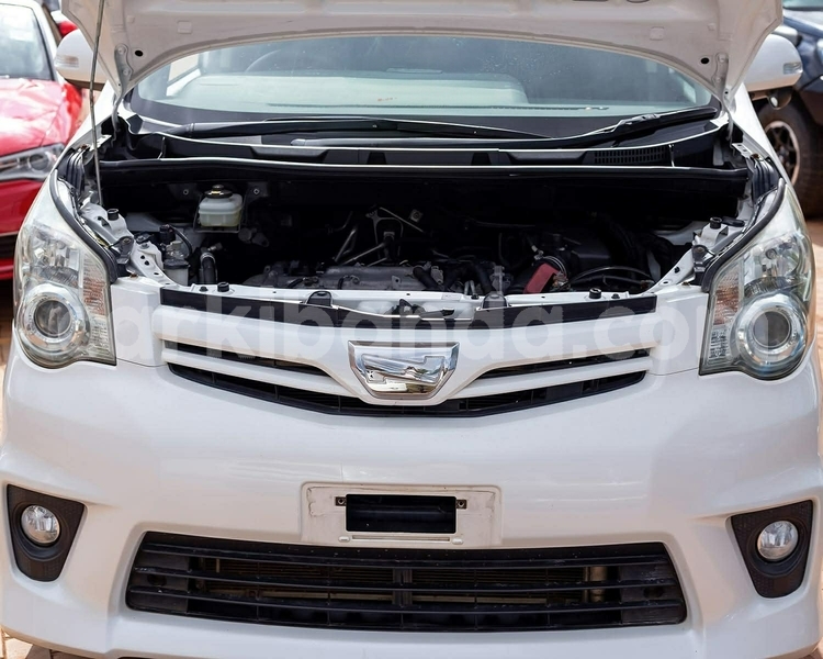 Big with watermark toyota noah uganda kampala 26357