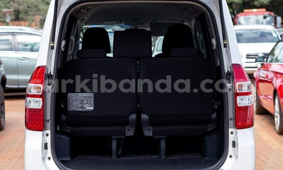 Buy Used Toyota Noah Silver Car in Kampala in Uganda Buy Used Toyota Noah Silver Car in Kampala in Uganda