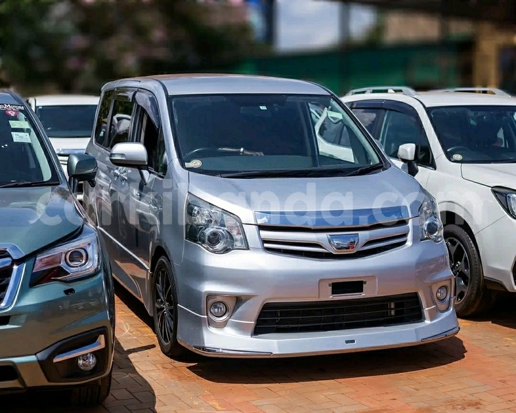 Big with watermark toyota noah uganda kampala 26358