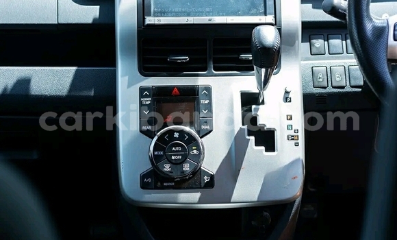 Buy Used Toyota Noah Silver Car in Kampala in Uganda Buy Used Toyota Noah Silver Car in Kampala in Uganda