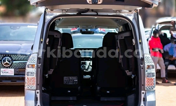 Buy Used Toyota Noah Silver Car in Kampala in Uganda Buy Used Toyota Noah Silver Car in Kampala in Uganda