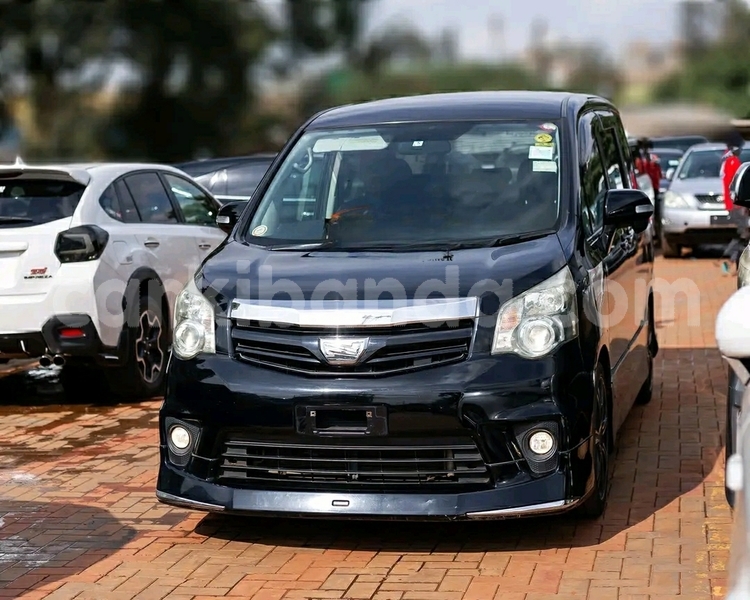 Big with watermark toyota noah uganda kampala 26359