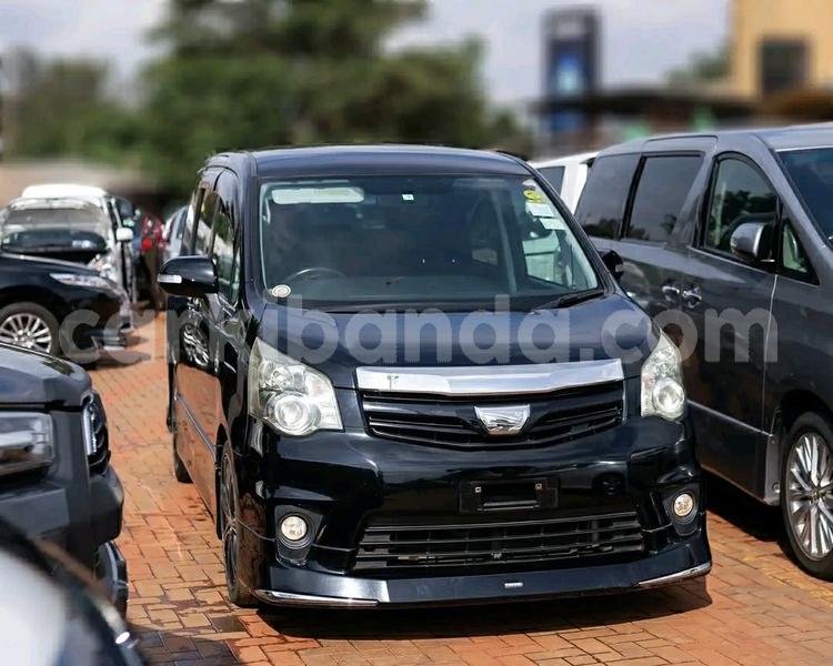 Big with watermark toyota noah uganda kampala 26359