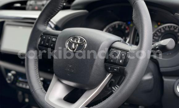 Buy Used Toyota Hiluxe Revo White Car in Kampala in Uganda Buy Used Toyota Hiluxe Revo White Car in Kampala in Uganda