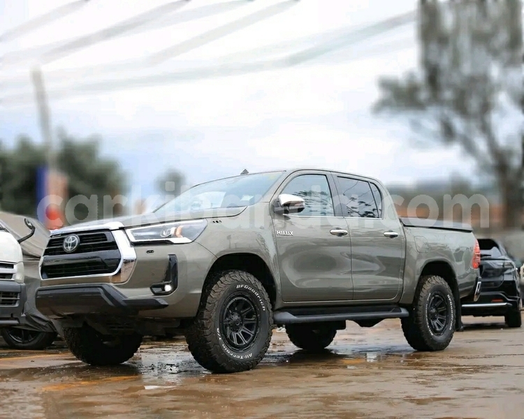 Big with watermark toyota hiluxe revo uganda kampala 26364
