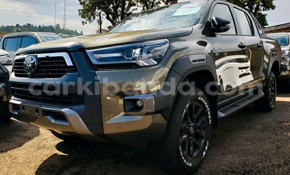 Buy Used Toyota Hiluxe Revo Black Car in Kampala in Uganda
